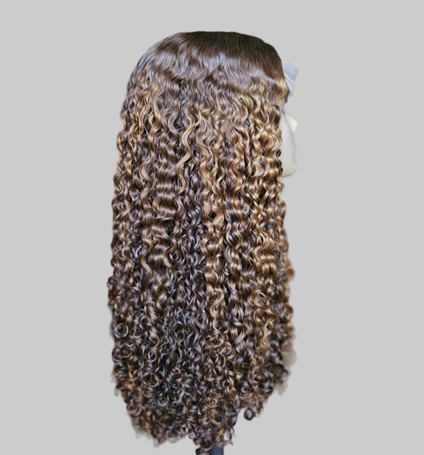 20"PIXIES CURL, 300g with a 5x5 Closure
